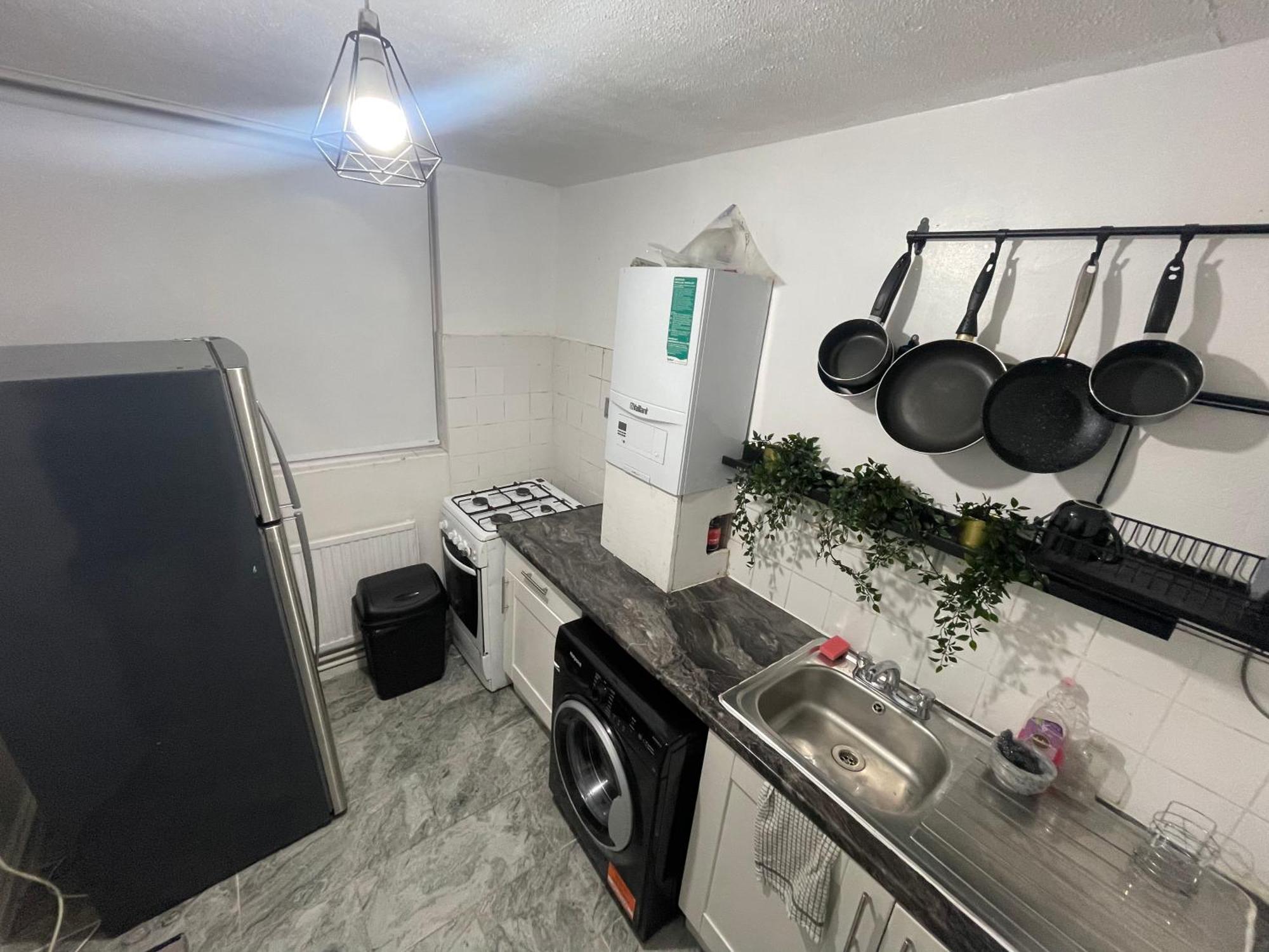 Apartament New! Xtra Large 4 Bedroom Up To 12 Guests Londra